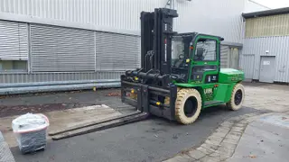Vorschaubild 1 einer Mietmaschine vom Typ 10 tonnes electric | EP EFL 1002 5000mm