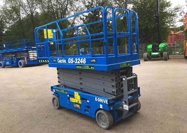 Bild 1 einer Mietmaschine vom Typ SBE-118 | Genie GS 3246 E-Drive