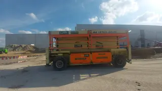 Vorschaubild 1 einer Mietmaschine vom Typ SBD-280 | JLG Liftlux 260-25