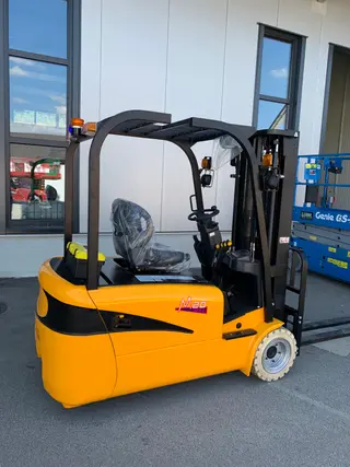 Vorschaubild 1 einer Mietmaschine vom Typ 2 tonne electric three-wheeler | Maximal Forklift FB20S-MJZ 4500 mm