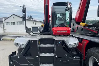 Vorschaubild 3 einer Mietmaschine vom Typ TSR-6030 | Manitou MRT 3060