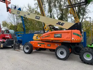 Vorschaubild 2 einer Mietmaschine vom Typ TB-433X | JLG 1350SJP