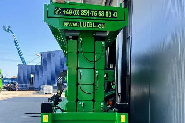 Bild 2 einer Mietmaschine vom Typ SBE-225 | HAB S225-12 E4WDS AC