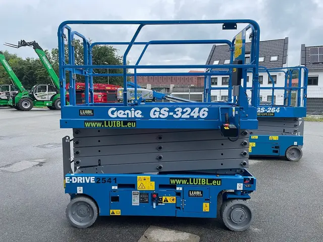 Bild 0 einer Mietmaschine vom Typ SBE-118 | Genie GS 3246 E-Drive