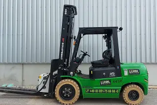 Bild einer Mietmaschine vom Typ 3,5 Tonnen Elektro | EP EFL352 6000 mm