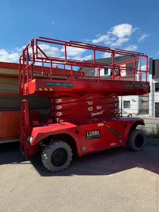 Vorschaubild 2 einer Mietmaschine vom Typ SBE-150A | PB S151-19EGI 4x4