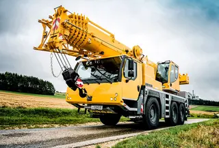 Vorschaubild 1 einer Mietmaschine vom Typ Mobile crane 60 tons | Liebherr LTM 1060 3.1
