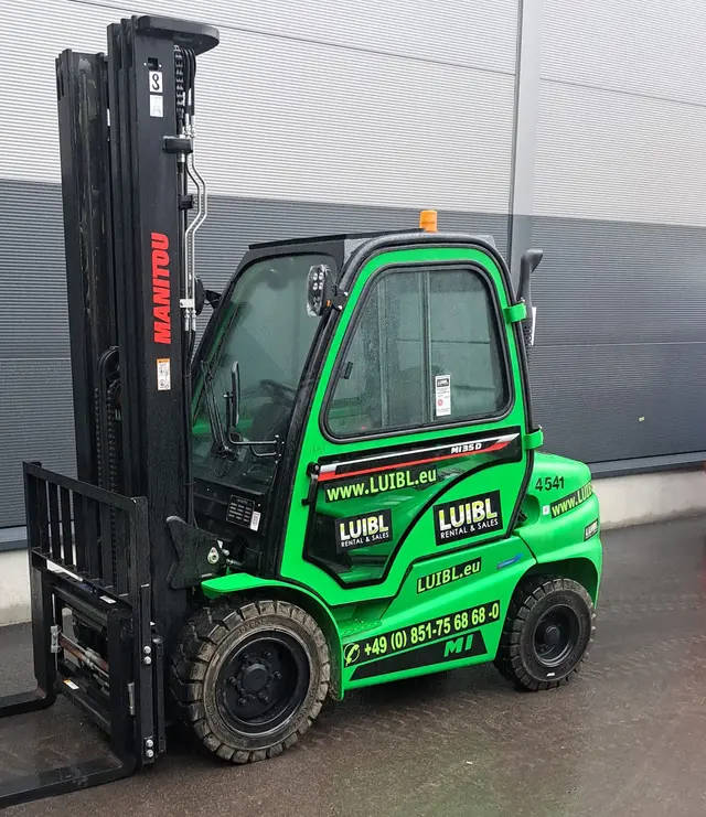 Bild 3 einer Mietmaschine vom Typ 3.5 tonnes diesel | Manitou MI 35 D ST5