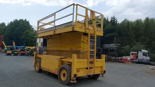 Vorschaubild 2 einer Mietmaschine vom Typ SBD-265 | JLG Liftlux 245-25