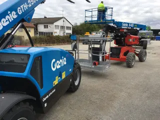 Vorschaubild 3 einer Mietmaschine vom Typ TSS-2506 | Genie GTH 2506