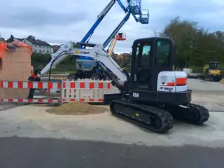 Bild einer Mietmaschine vom Typ 5 Tonnen Kompaktbagger | Bobcat E50