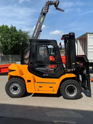Vorschaubild 3 einer Mietmaschine vom Typ 5-tonne Diesel Forklift | Maximal FD50T 4800 mm