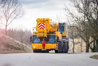 Vorschaubild 1 einer Mietmaschine vom Typ Mobile crane 450 tons | Liebherr LTM 1450 8.1