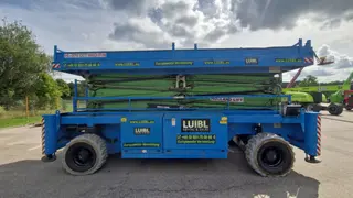 Vorschaubild 0 einer Mietmaschine vom Typ SBD-275 | Holland Lift HL 275-D27