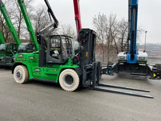 Picture of a rental machine of the type 18 tonnes diesel | Kalmar DCG 180-6T 4500 mm