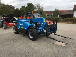 Bild einer Mietmaschine vom Typ TSS-2506 | Genie GTH 2506