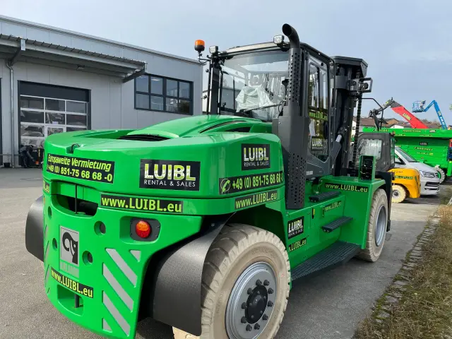 Bild 1 einer Mietmaschine vom Typ 18 tonnes diesel | Kalmar DCG 180-6T 4500 mm