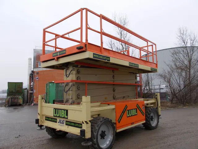 Bild 3 einer Mietmaschine vom Typ SBD-223 | JLG Liftlux 203-24