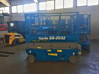 Bild einer Mietmaschine vom Typ SBE-079 | Genie GS 2032