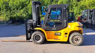 Picture of a rental machine of the type 5-tonne Diesel Forklift | Maximal FD50T 4800 mm