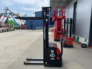Bild einer Mietmaschine vom Typ 1,6 Tonnen HH | EP ES16-16WA 5500 mm