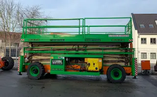 Bild einer Mietmaschine vom Typ SBD-337 | Holland Lift Megastar G320