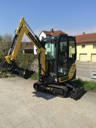 Vorschaubild 2 einer Mietmaschine vom Typ 1.8 tonne mini excavator | Yanmar SV18