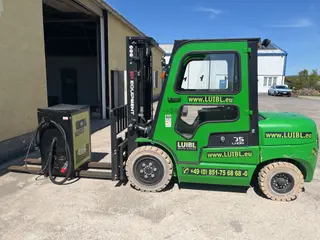 Bild einer Mietmaschine vom Typ 3,5 Tonnen Elektro | EP EFL352 4800 mm