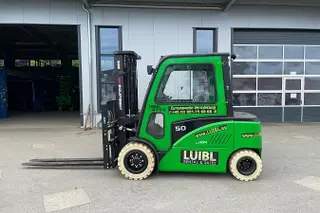 Picture of a rental machine of the type 5 Tons Elektro | EP CPD50F8 5000 mm