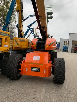 Vorschaubild 3 einer Mietmaschine vom Typ TB-433X | JLG 1350SJP