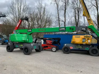 Vorschaubild 1 einer Mietmaschine vom Typ TB-275X | Haulotte H28TJ Plus