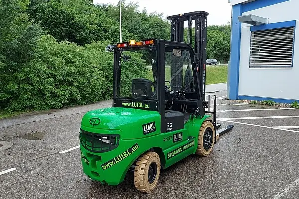 Bild 3 einer Mietmaschine vom Typ 3,5 Tons Electric | EP EFL352 6000 mm