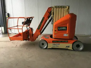 Bild einer Mietmaschine vom Typ MB-126 | JLG Toucan 12E Plus