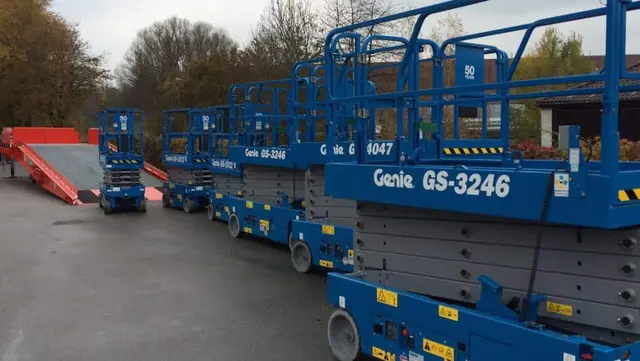 Bild 2 einer Mietmaschine vom Typ SBE-118 | Genie GS 3246