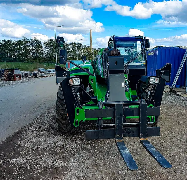 Bild 4 einer Mietmaschine vom Typ TSS-4018 | Manitou MT 1840