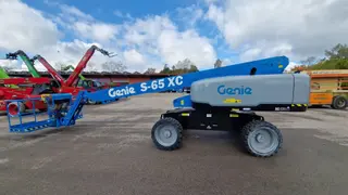 Bild einer Mietmaschine vom Typ TB-218X | Genie S-65XC