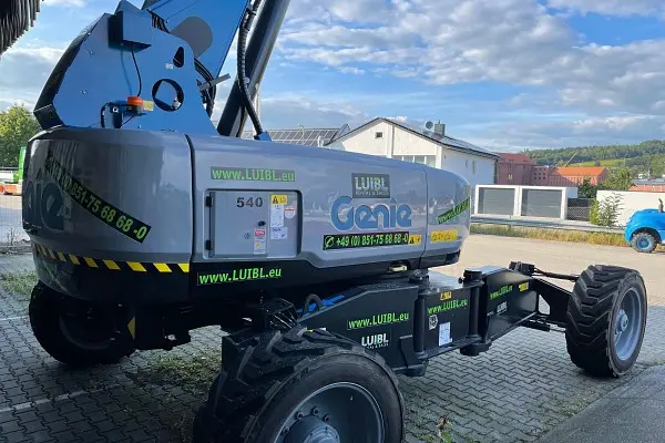Bild 1 einer Mietmaschine vom Typ TB-401X | Genie SX-125XC
