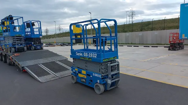 Bild 1 einer Mietmaschine vom Typ SBE-076 | Genie GS 1932