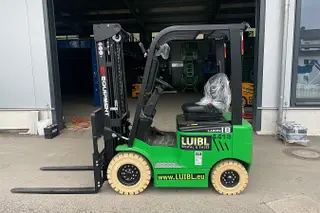 Bild einer Mietmaschine vom Typ 1,8 Tonnen Elektro Vierrad | EP EFL181 4800 mm