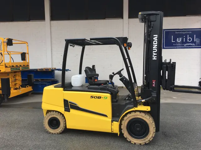 Bild 2 einer Mietmaschine vom Typ 5 Tonnen Elektro | Hyundai 50B-9 6000 mm