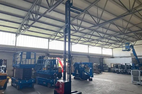 Bild 2 einer Mietmaschine vom Typ 2,0 Tonnen HH | EP ES20-20WA 5500 mm