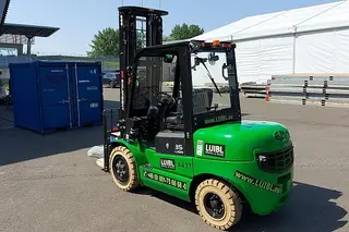 Vorschaubild 1 einer Mietmaschine vom Typ 3,5 Tons Electric | EP EFL352 6000 mm