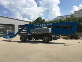 Vorschaubild 3 einer Mietmaschine vom Typ GTD-431 | Genie ZX 135/70