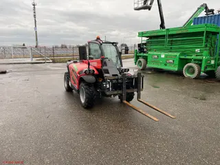 Vorschaubild 2 einer Mietmaschine vom Typ TSS-1504 | Manitou ULM 415