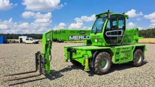 Bild einer Mietmaschine vom Typ Merlo Roto 75.25