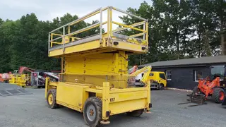 Vorschaubild 3 einer Mietmaschine vom Typ SBD-265 | JLG Liftlux 245-25
