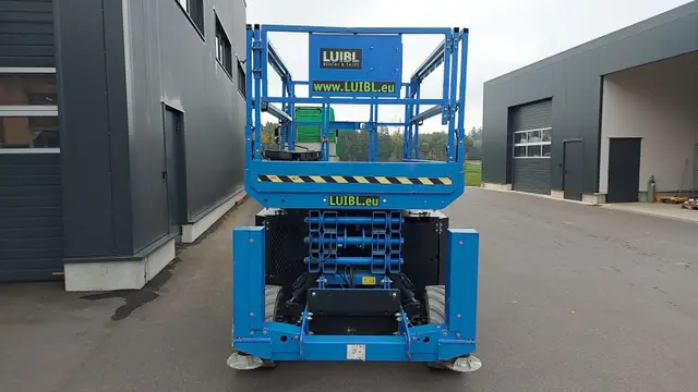 Bild 3 einer Mietmaschine vom Typ SBD-118 | Genie GS 3369RT