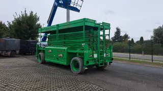 Vorschaubild 3 einer Mietmaschine vom Typ SBD-320 | Magni DS3225RT