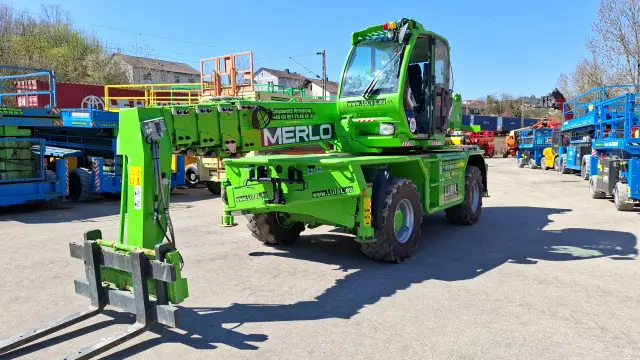 Bild 0 einer Mietmaschine vom Typ TSR-5030 | Merlo Roto 50.30S Plus