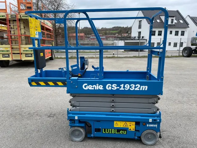 Bild 2 einer Mietmaschine vom Typ SBE-075 | Genie GS 1932m E-Drive